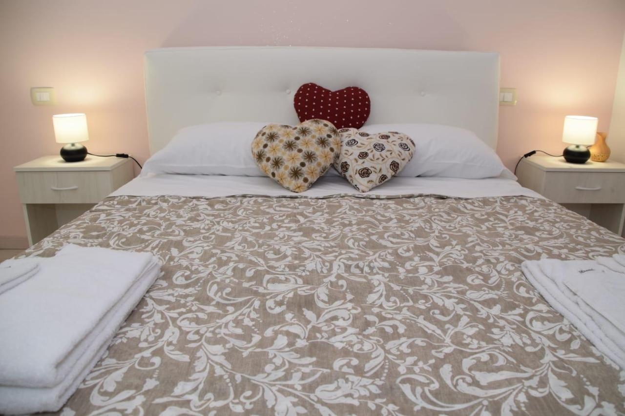 B&B Sweet Suite Dreams Catania-Fontanarossai nemzetközi repülőtér Kültér fotó