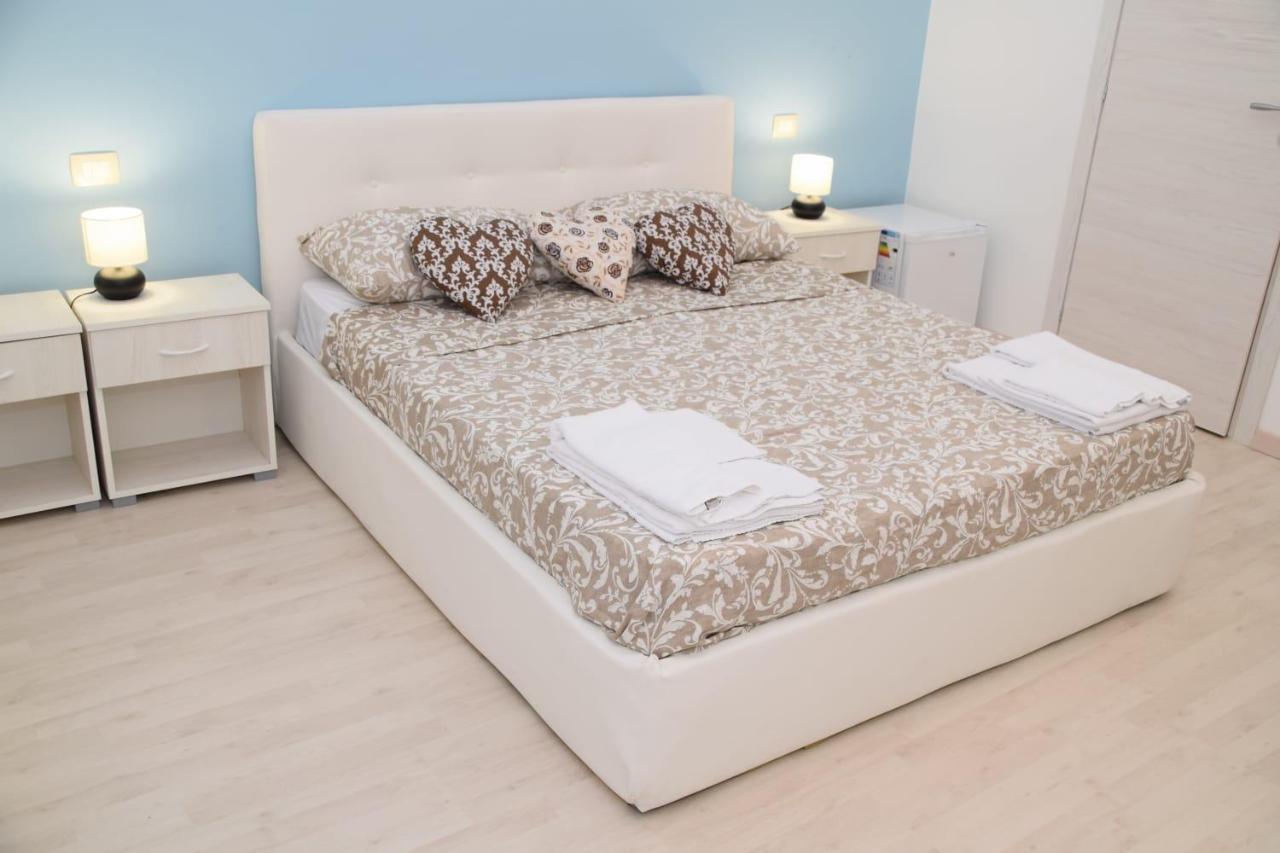 B&B Sweet Suite Dreams Catania-Fontanarossai nemzetközi repülőtér Kültér fotó