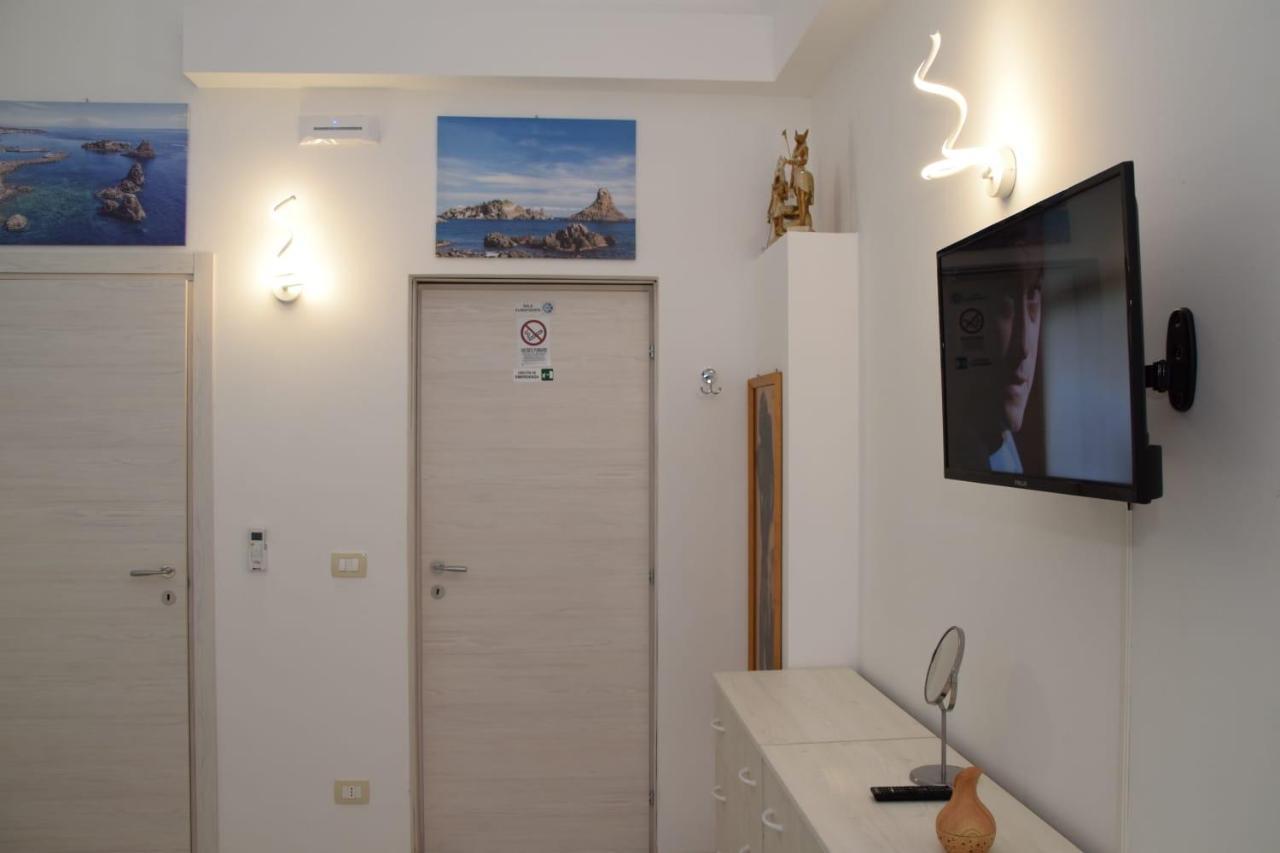 B&B Sweet Suite Dreams Catania-Fontanarossai nemzetközi repülőtér Kültér fotó